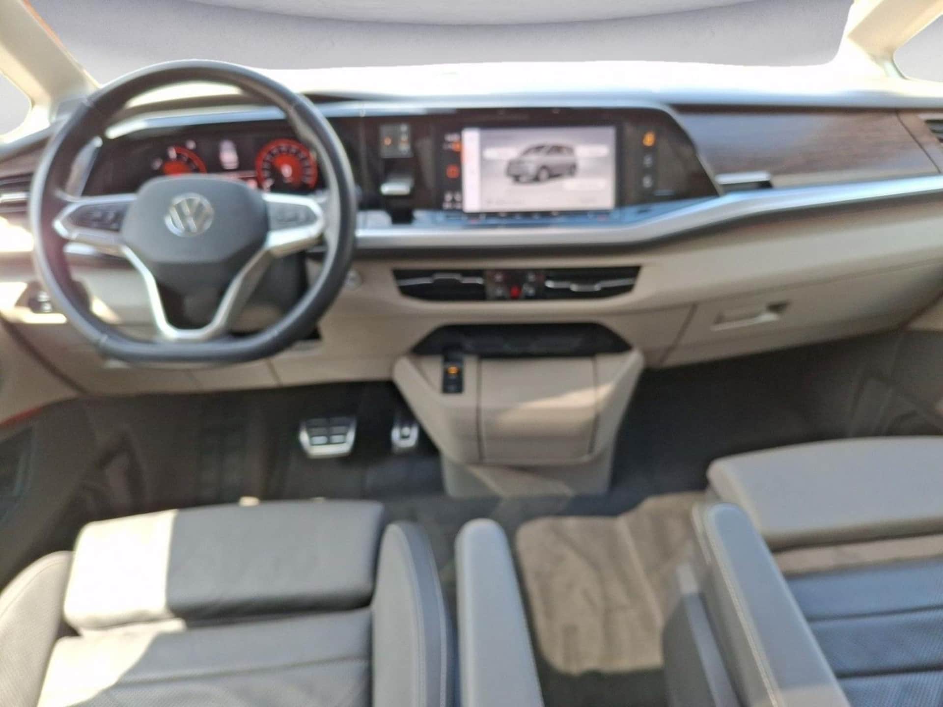 Volkswagen Multivan Style