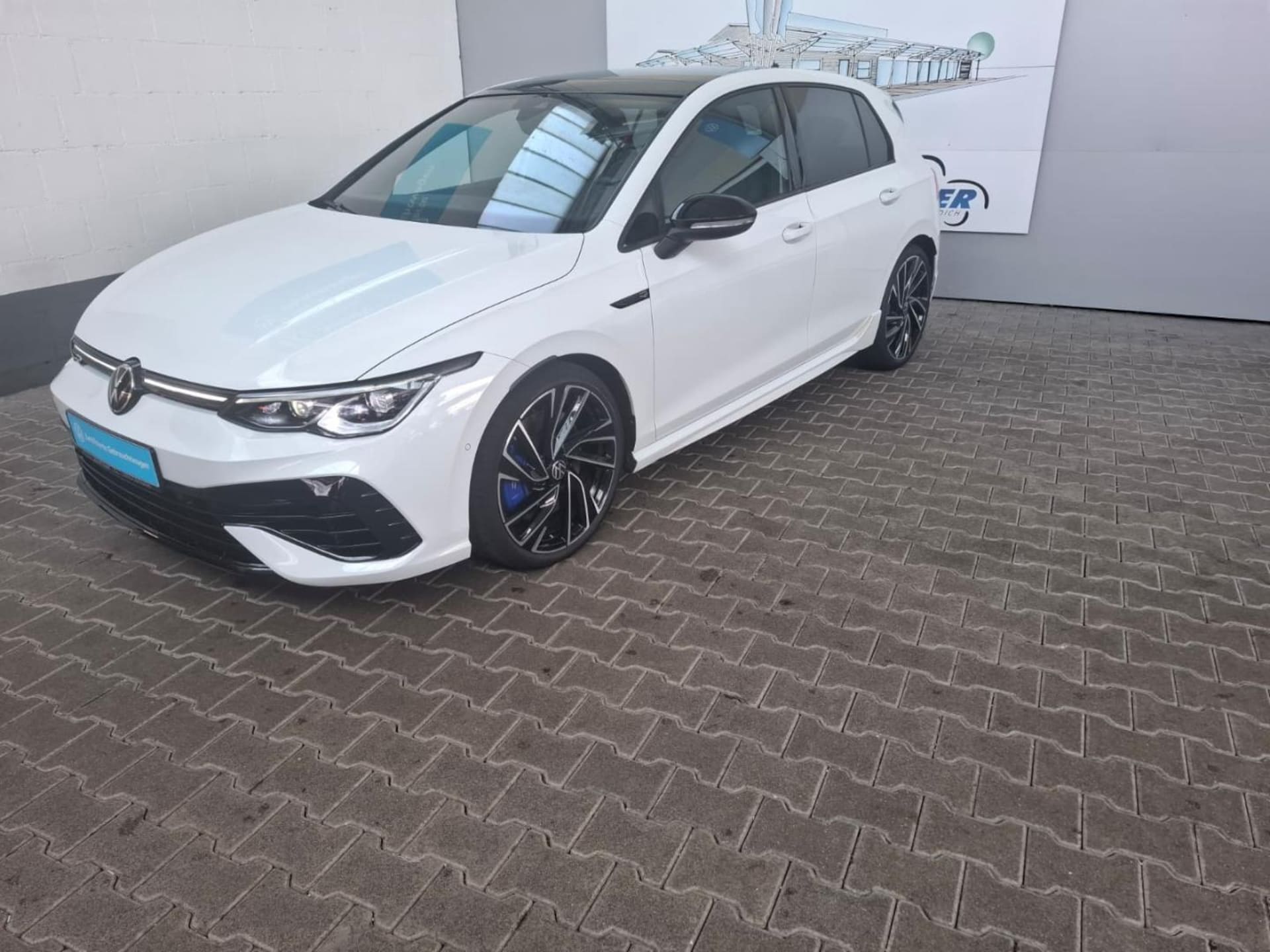 Volkswagen Golf R