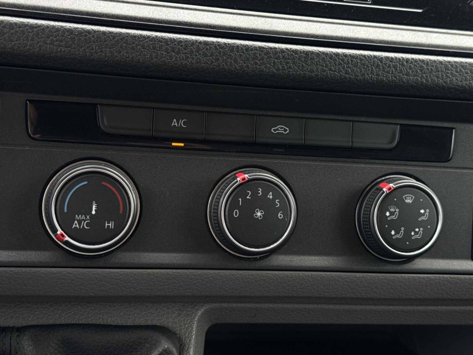Volkswagen Crafter Furgon długi rozstaw osi