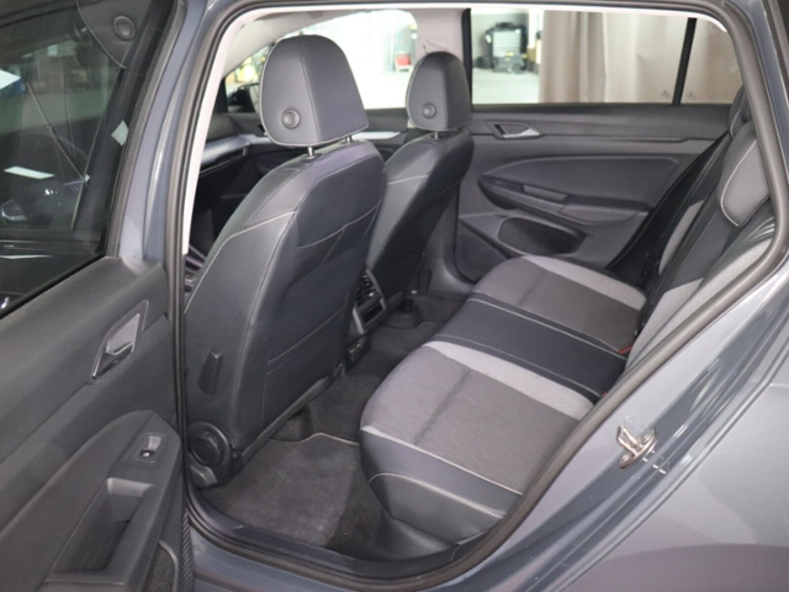 Volkswagen Golf Variant – Bild 15