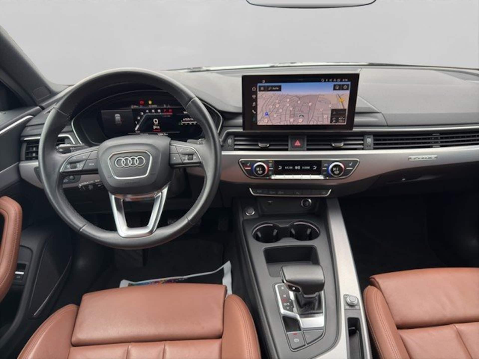 Audi A4 Avant S line