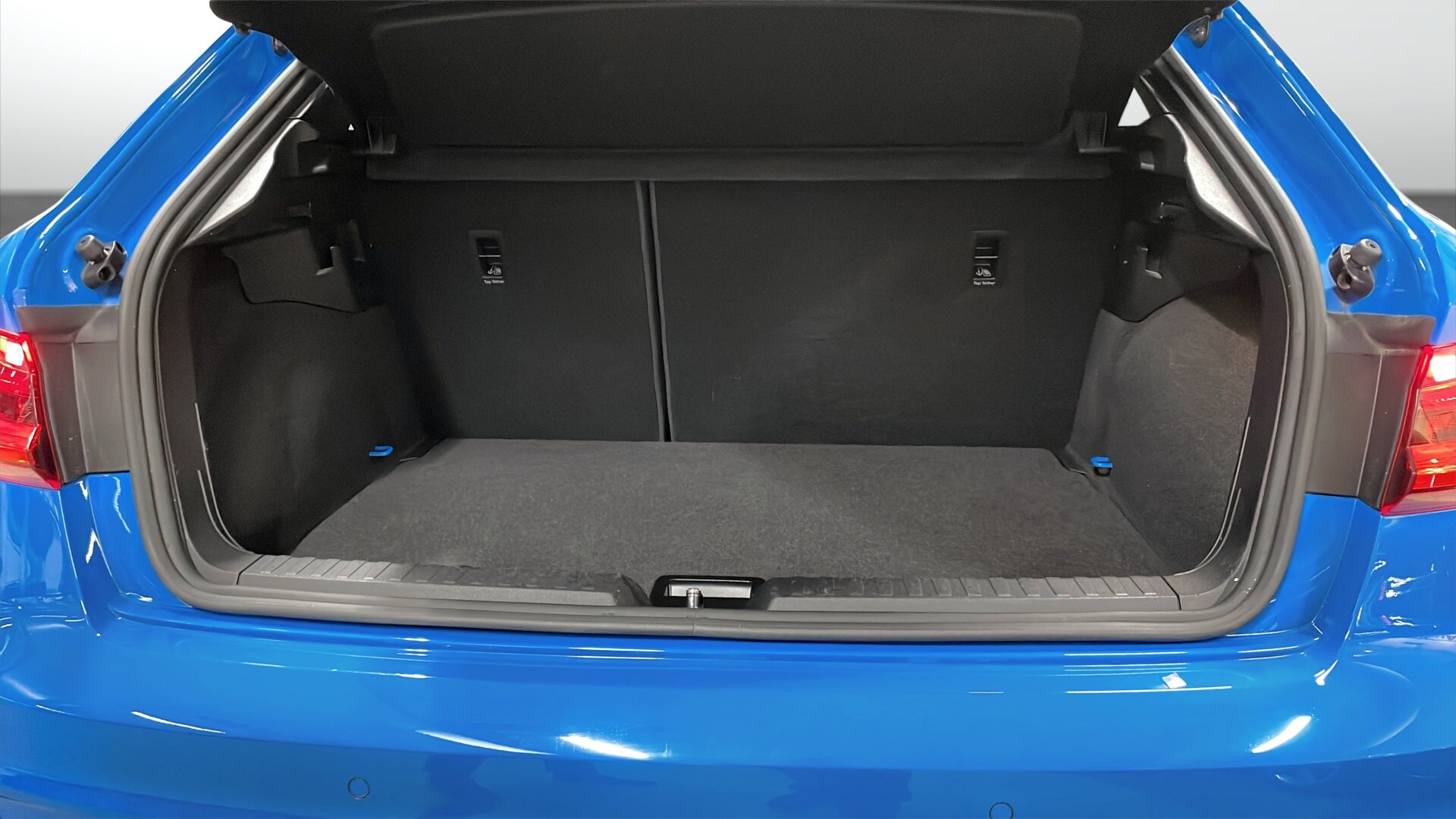 Bild som visar&nbsp;Audi A1 Sportback&nbsp;A1 Sportback 35 TFSI S line 150 hk S tronic - för mer information kontakta din Audi Partner