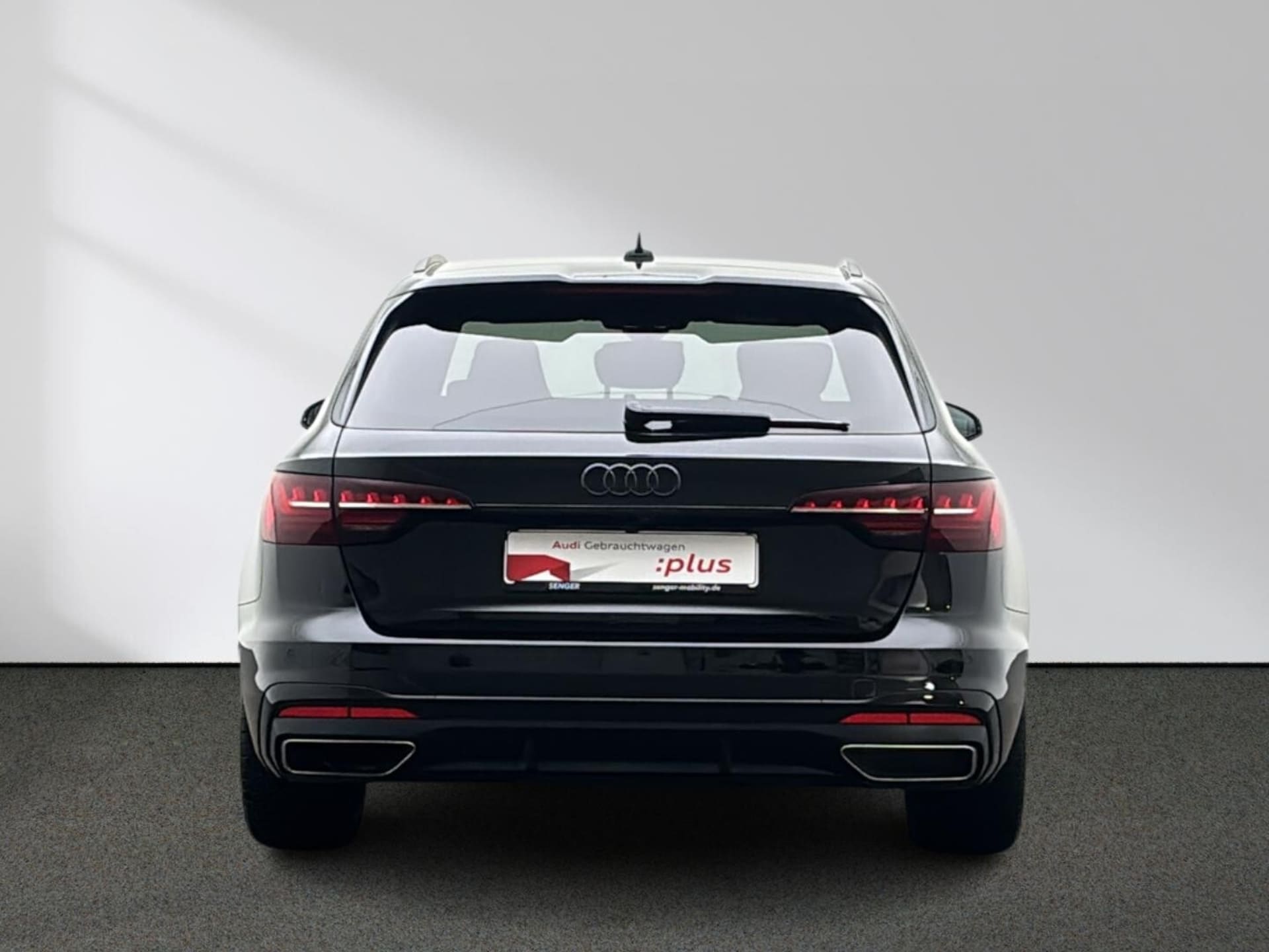 Audi A4 Avant S line