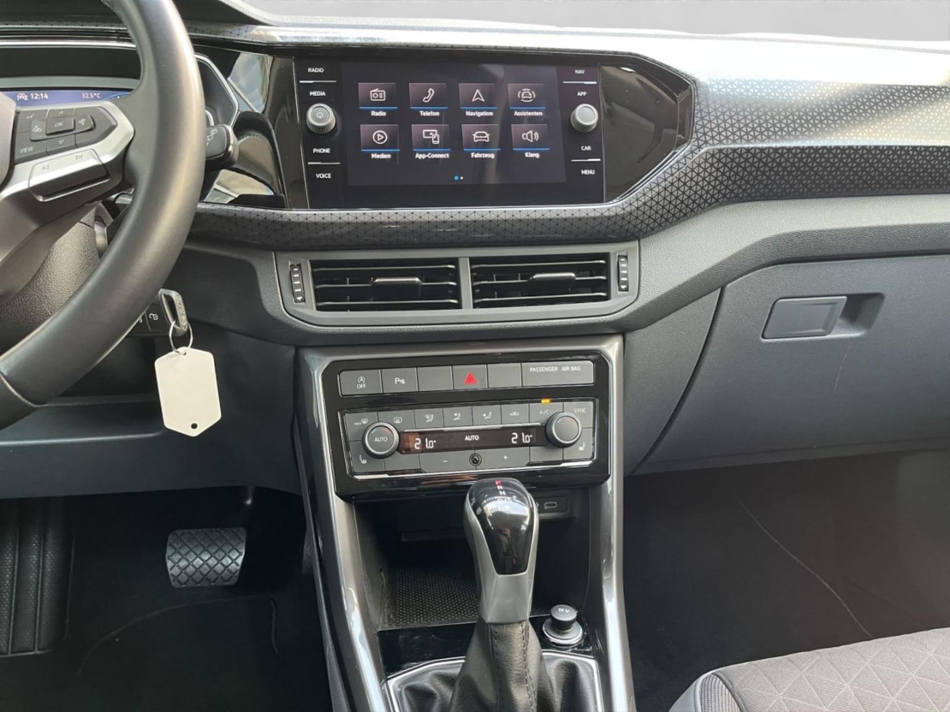 Volkswagen T-Cross Style