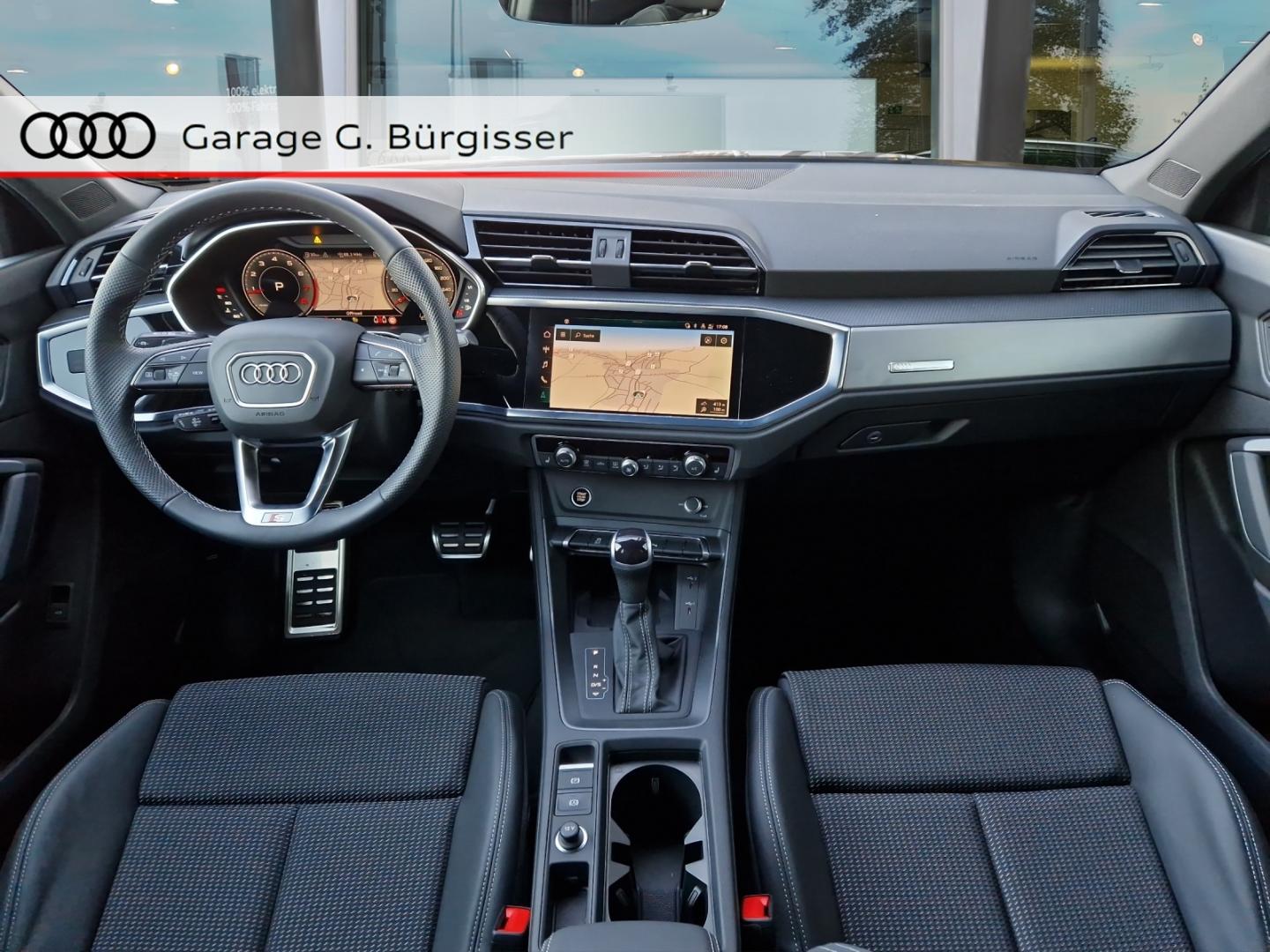 Image about Audi Q3 Special Edition Attraction S line 35 TFSI 110 kW (150 CV) S tronic