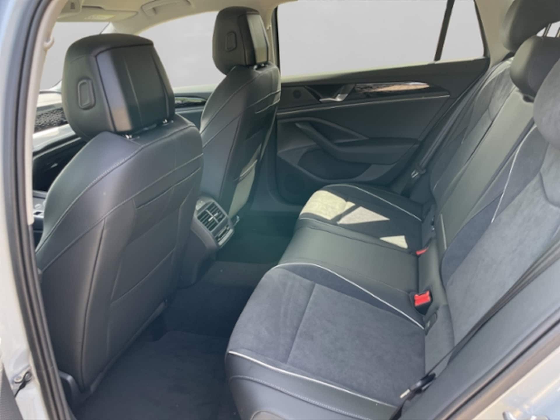 Volkswagen Passat Business