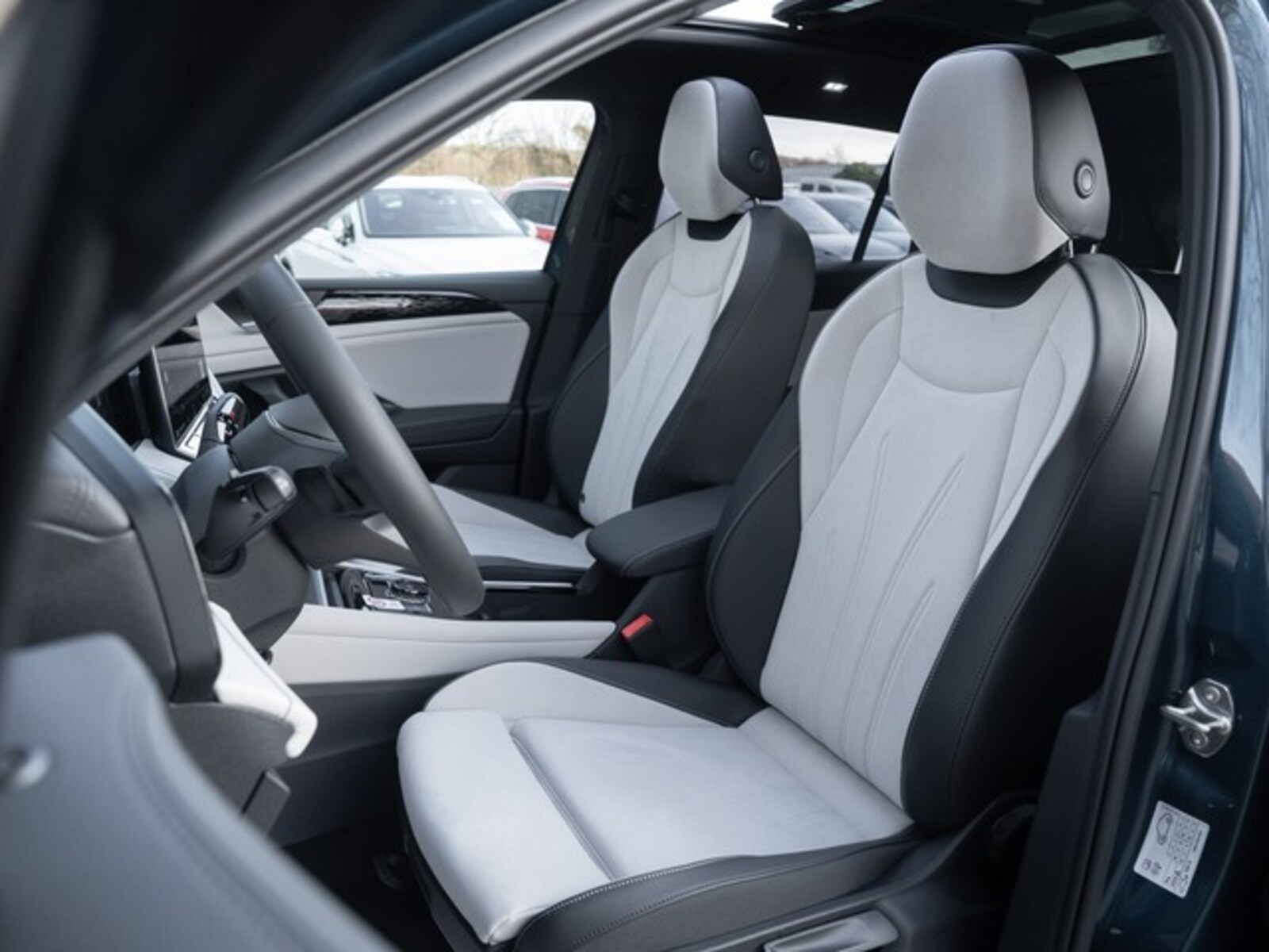 Volkswagen Tiguan – Bild 6