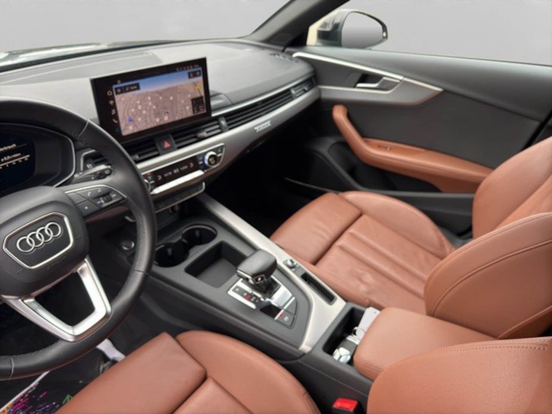 Audi A4 Avant S line