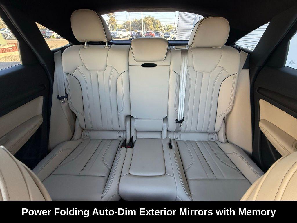 2025 Audi Q5 Sportback Premium Plus - Photo 11