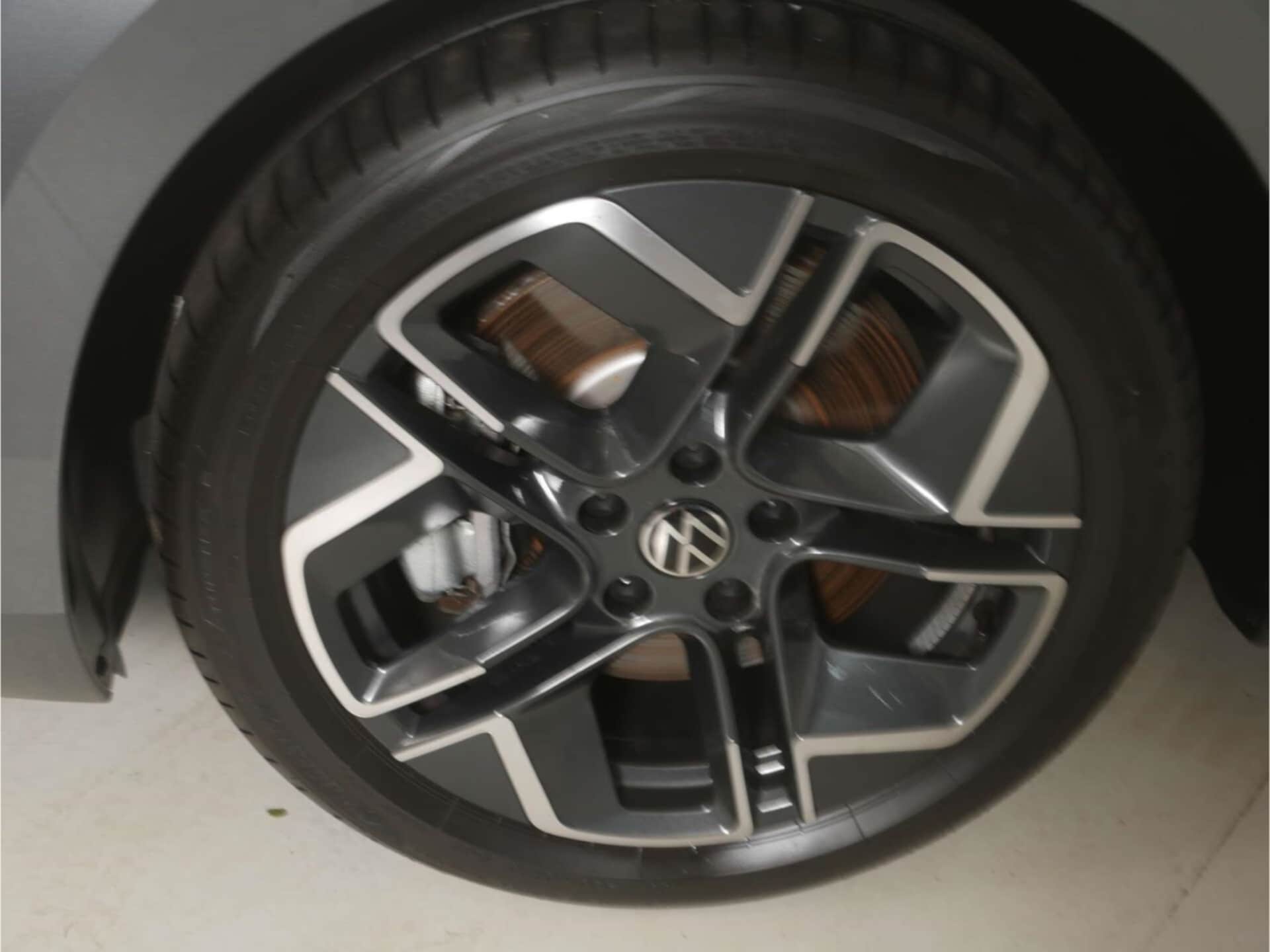 Volkswagen Passat Elegance