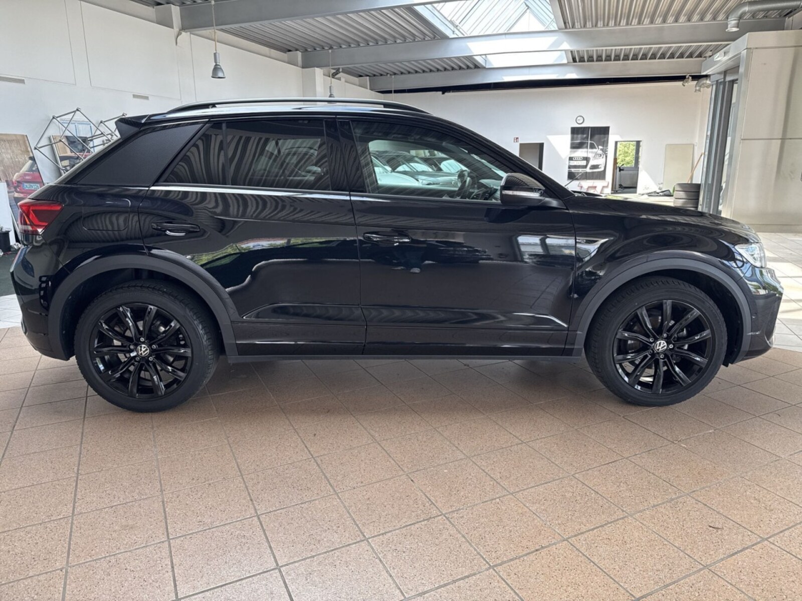 Volkswagen T-Roc – Bild 2