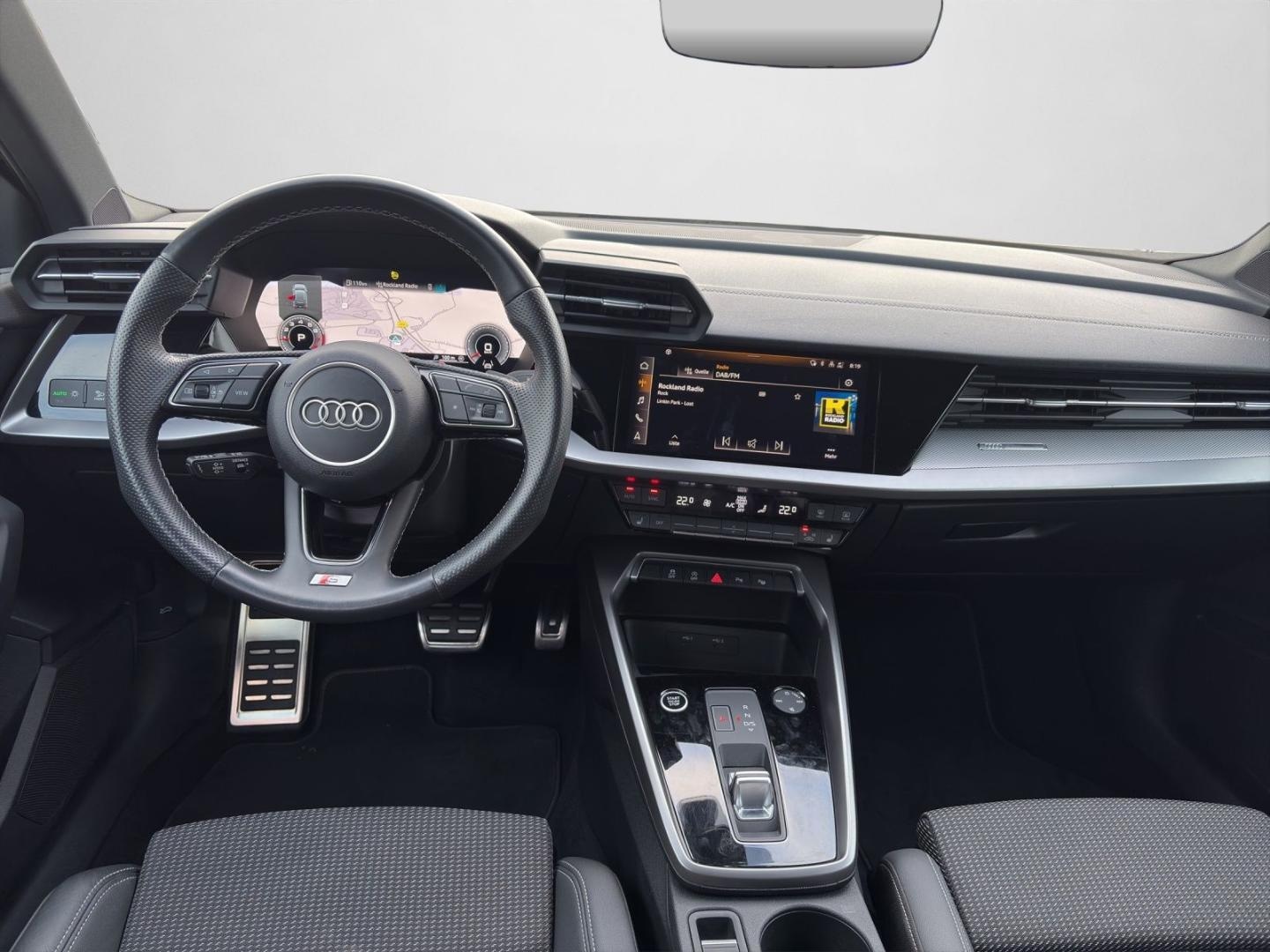Bild über Audi A3 Sportback advanced 30 TFSI S tronic - für weitere Informationen kontaktieren Sie den Audi Partner