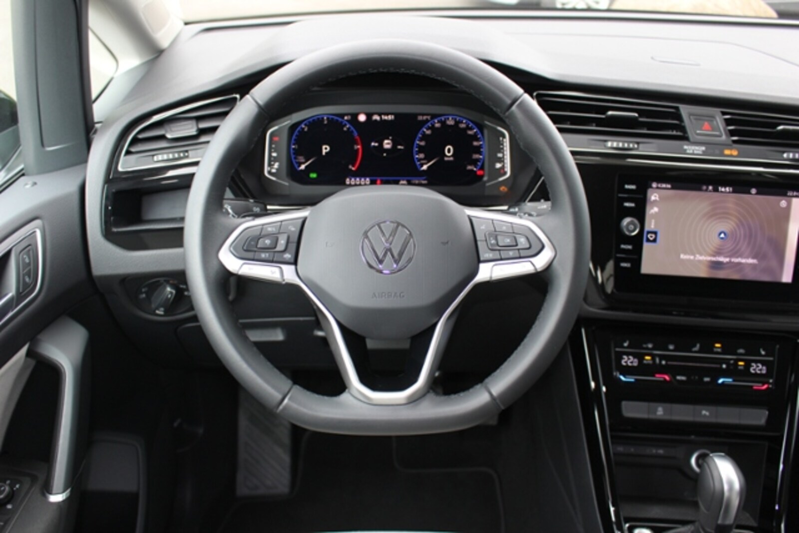 Volkswagen Touran – Bild 10
