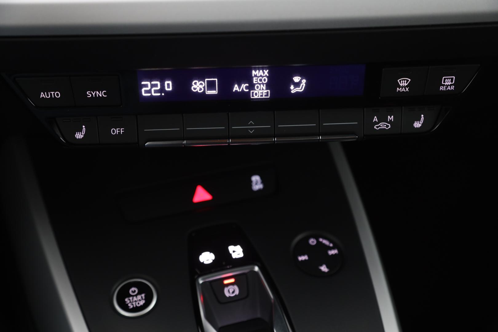 Image about Audi Q4 e-tron 40 e-tron