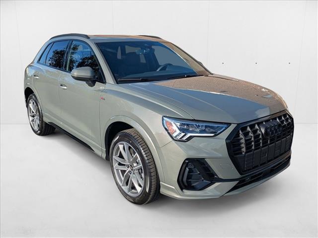 2025 AUDI Q3 - Image 3