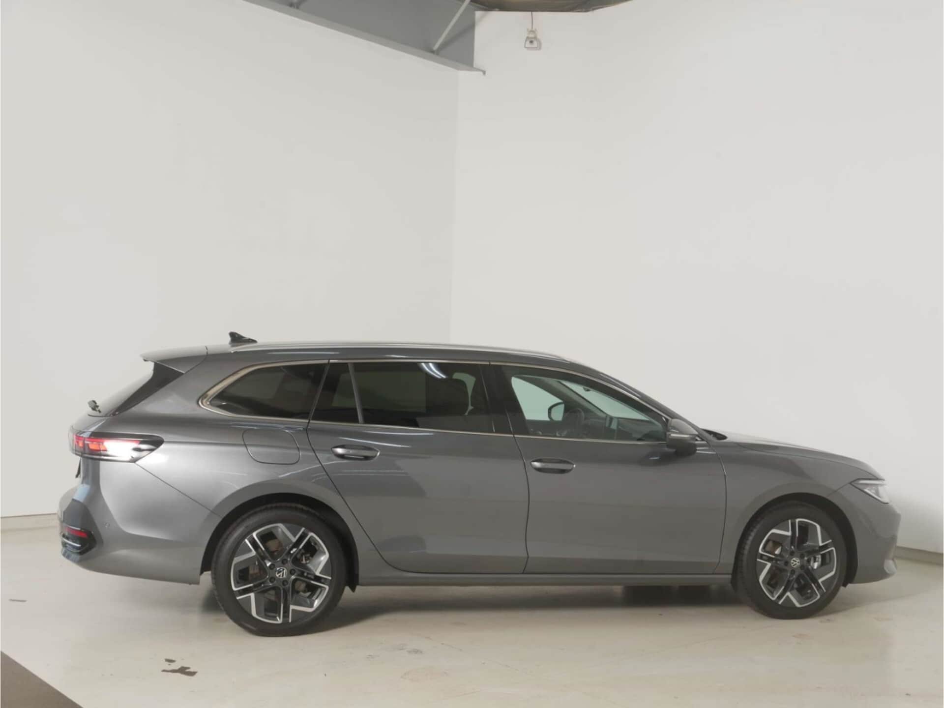 Volkswagen Passat Elegance