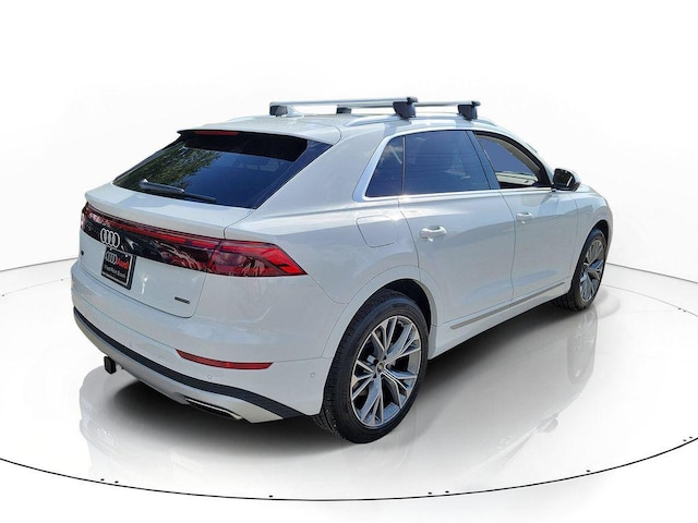 2026 Audi Q8