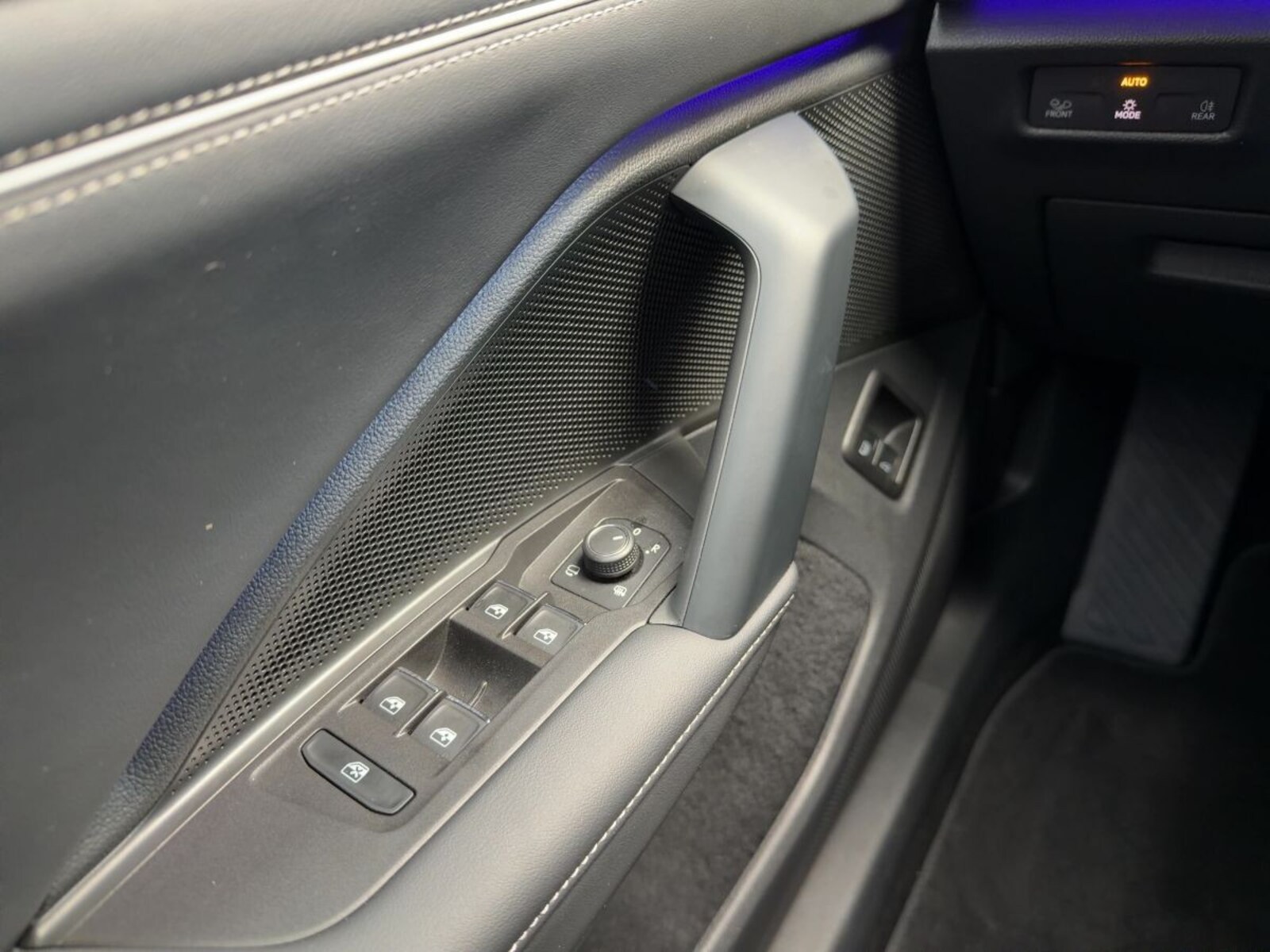 Volkswagen Tiguan – Bild 14