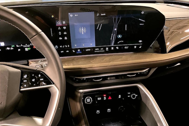 2025 Audi New Q5 Premium Plus - Photo 7