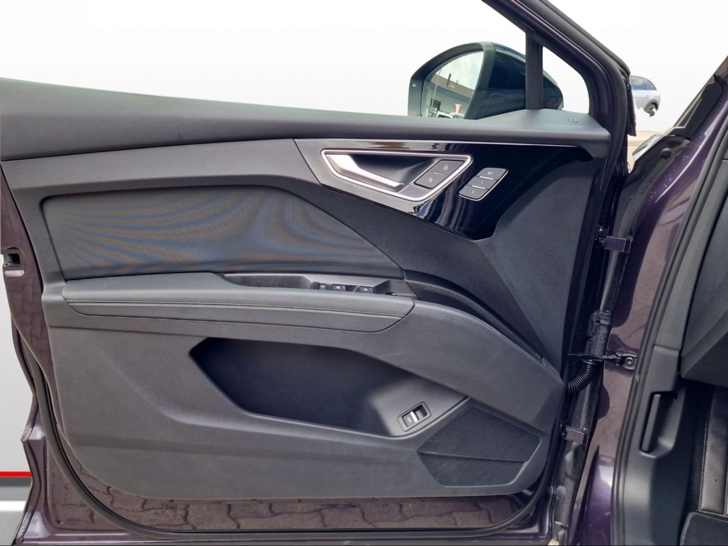 Image about Audi Q4 e-tron 40 e-tron 150,00 kW
