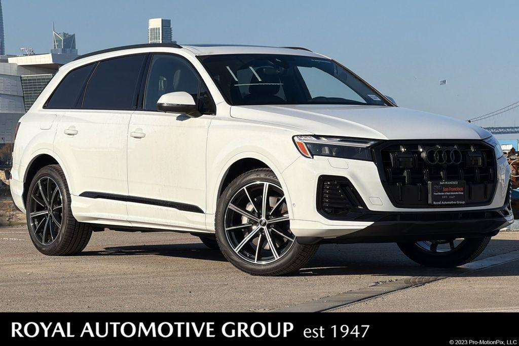 2026 Audi Q7 45 Premium Plus quattro Tiptronic's photo
