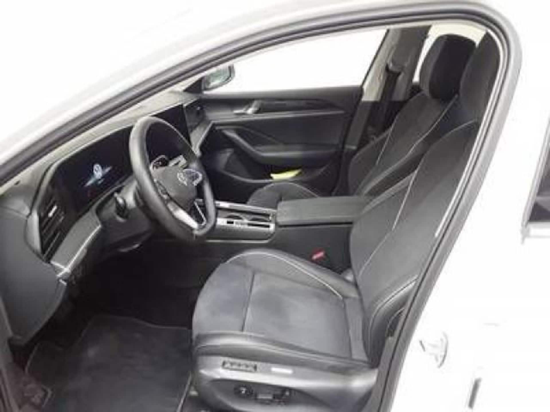 Volkswagen Passat Business
