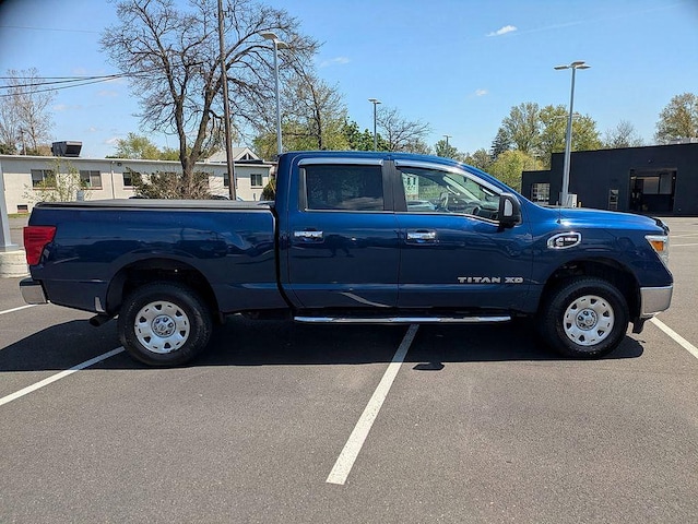 2017 Nissan
