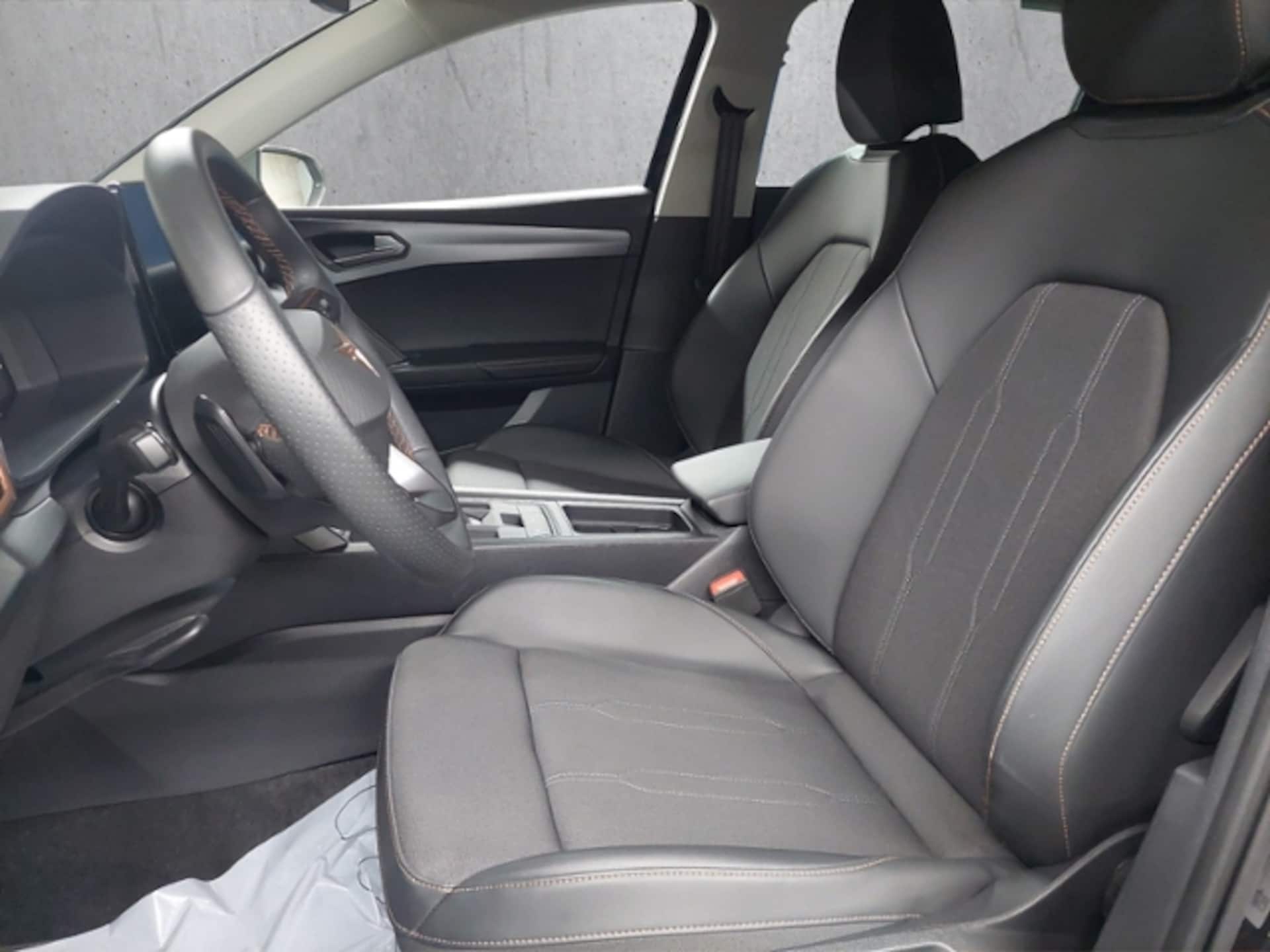 CUPRA Leon