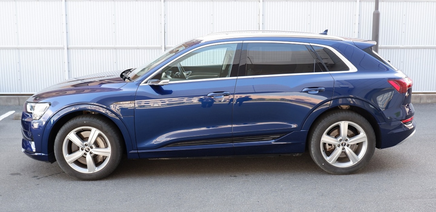Audi e-tron 50 quattro Advanced 230,00 kW for more details contact your dealer