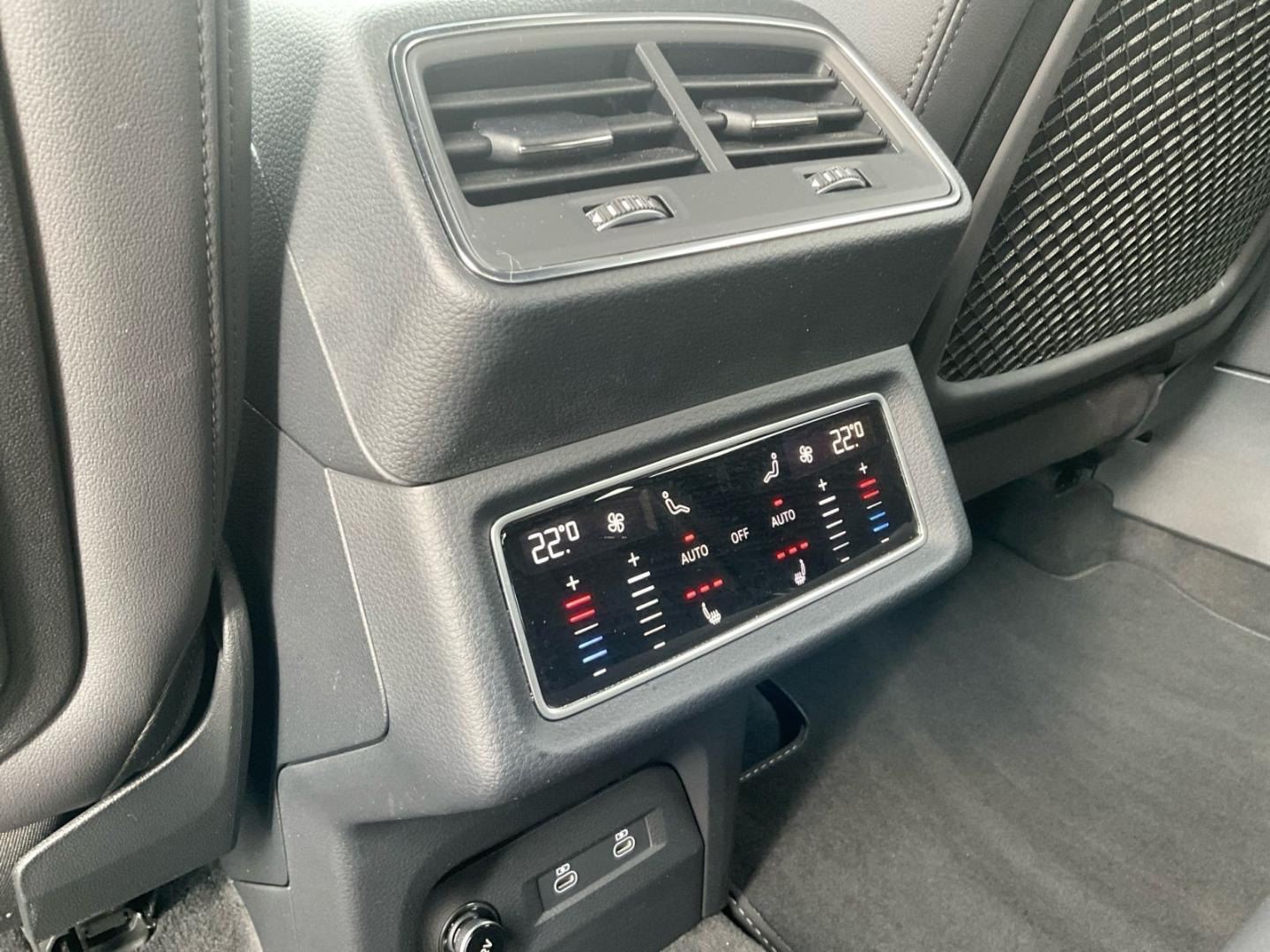 Image about Audi Q8 Sportback e-tron S line 55 e-tron quattro