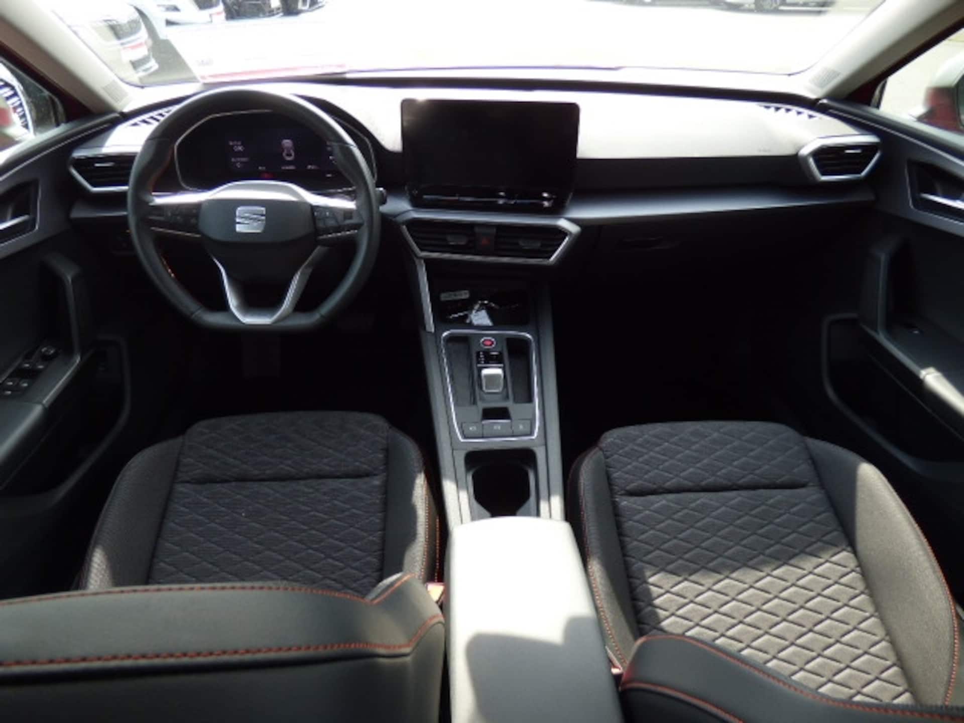 SEAT Leon Sportstourer FR