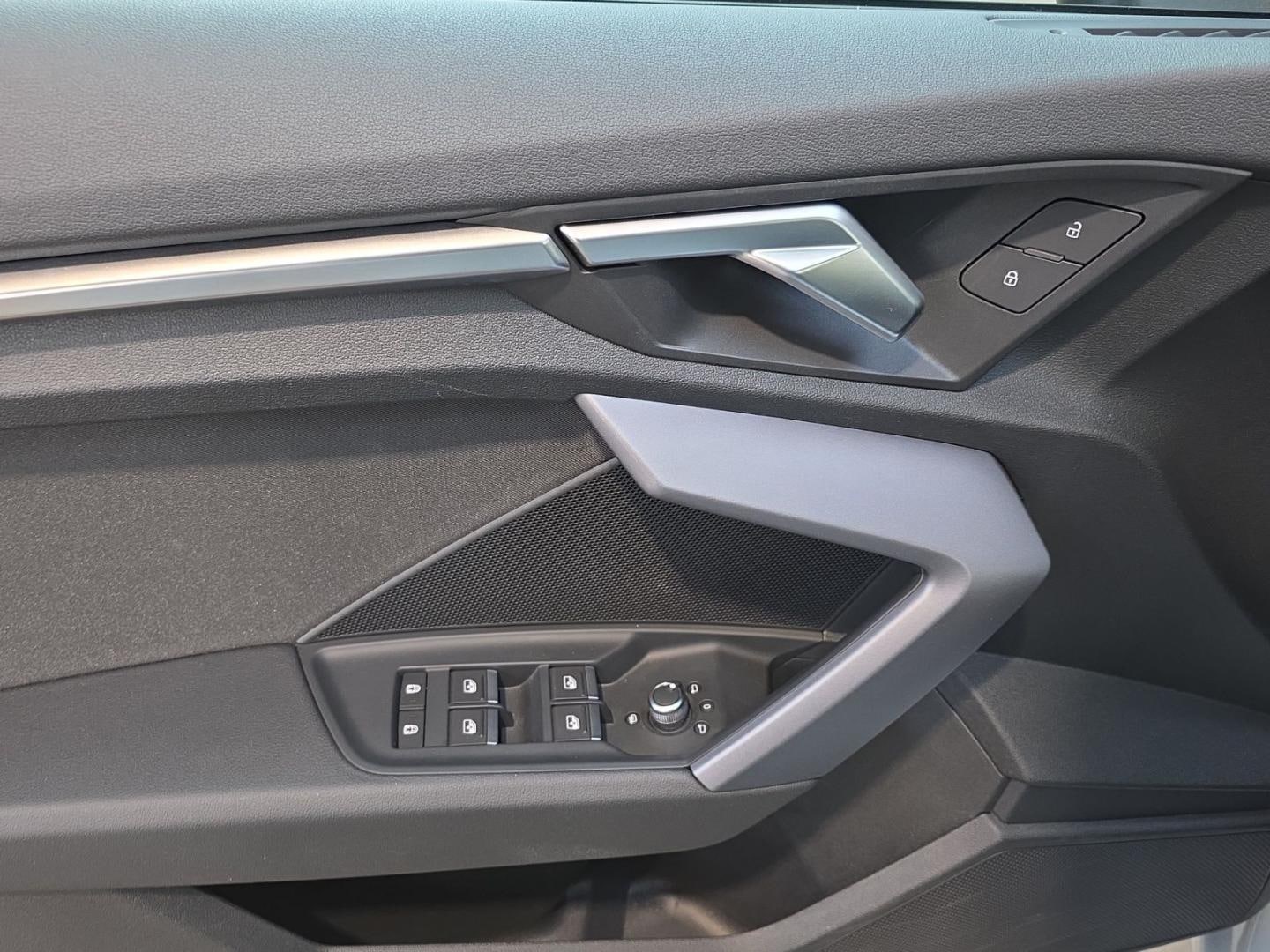 Bild über Audi A3 Sportback advanced 35 TDI S tronic - für weitere Informationen kontaktieren Sie den Audi Partner