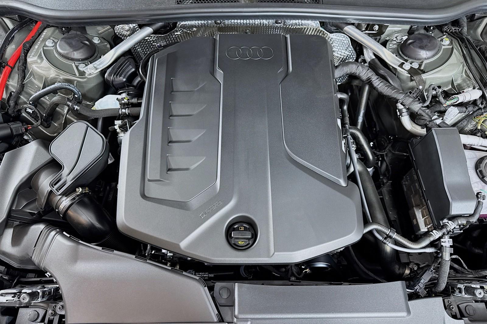 2025 Audi A5 Premium Plus - Photo 9