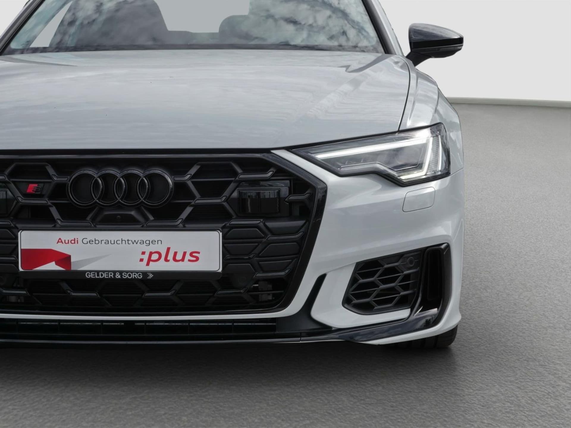 Audi S6 Limousine