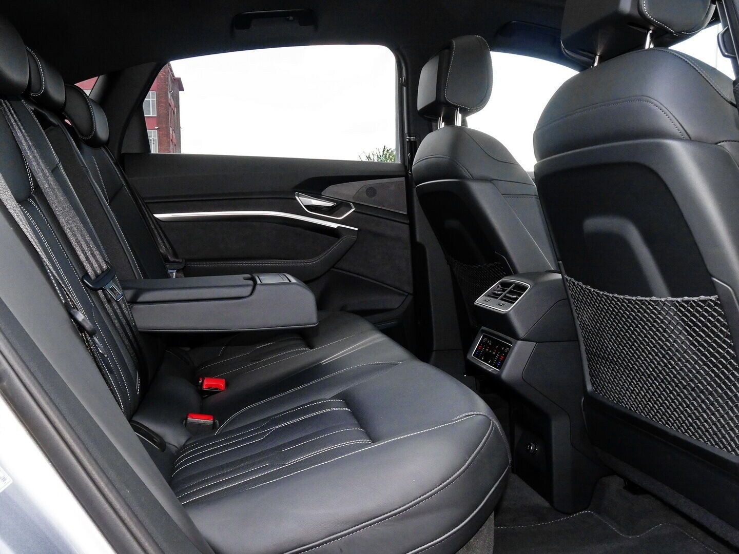 Image about Audi e-tron S Sportback S e-tron quattro