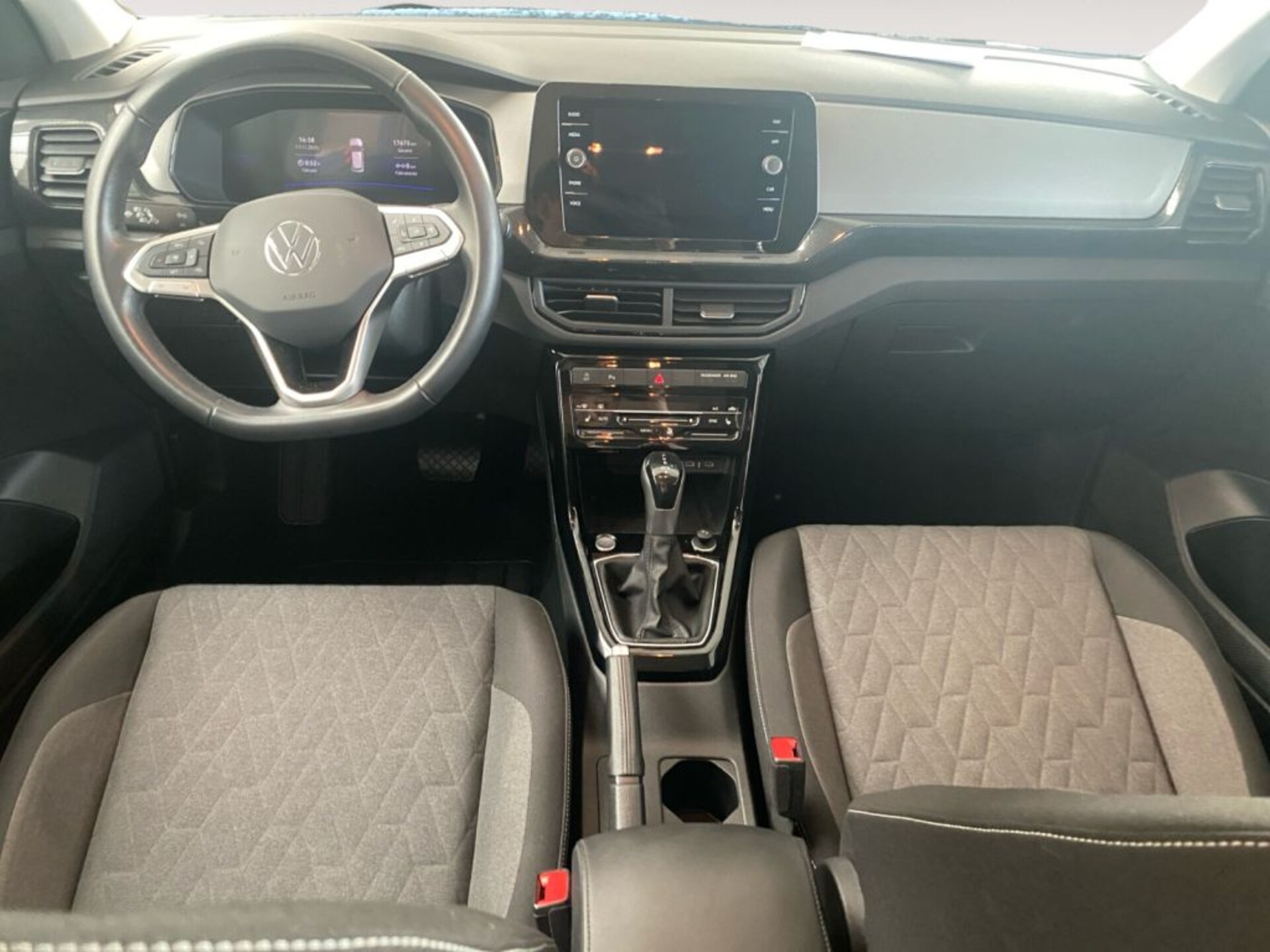 Volkswagen T-Cross Life