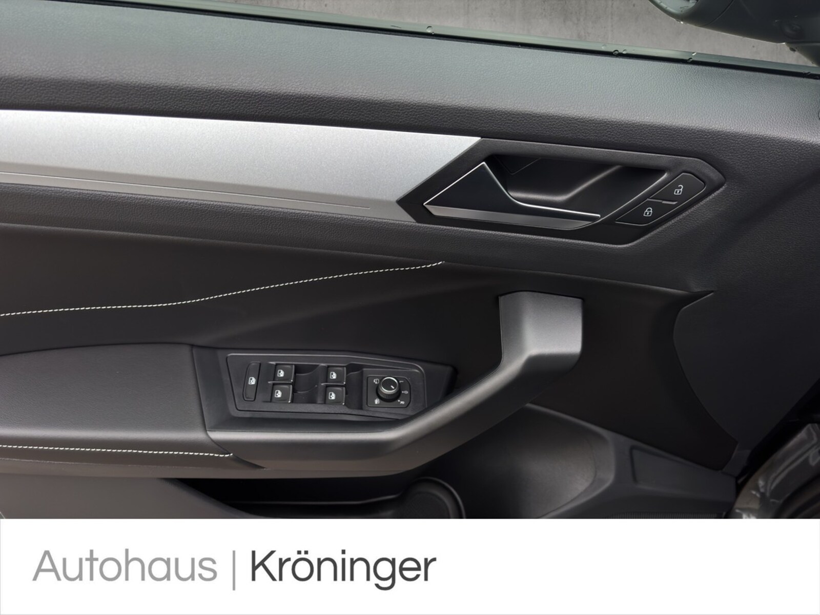 Volkswagen T-Roc – Bild 8