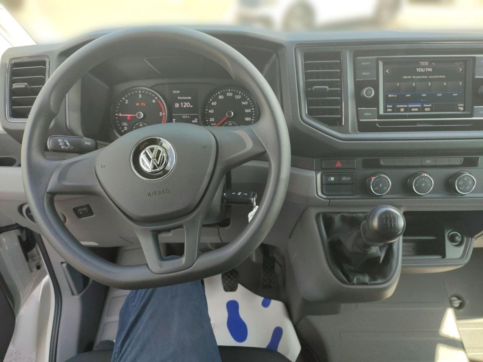 Volkswagen Crafter Kasten mittlerer Radstand