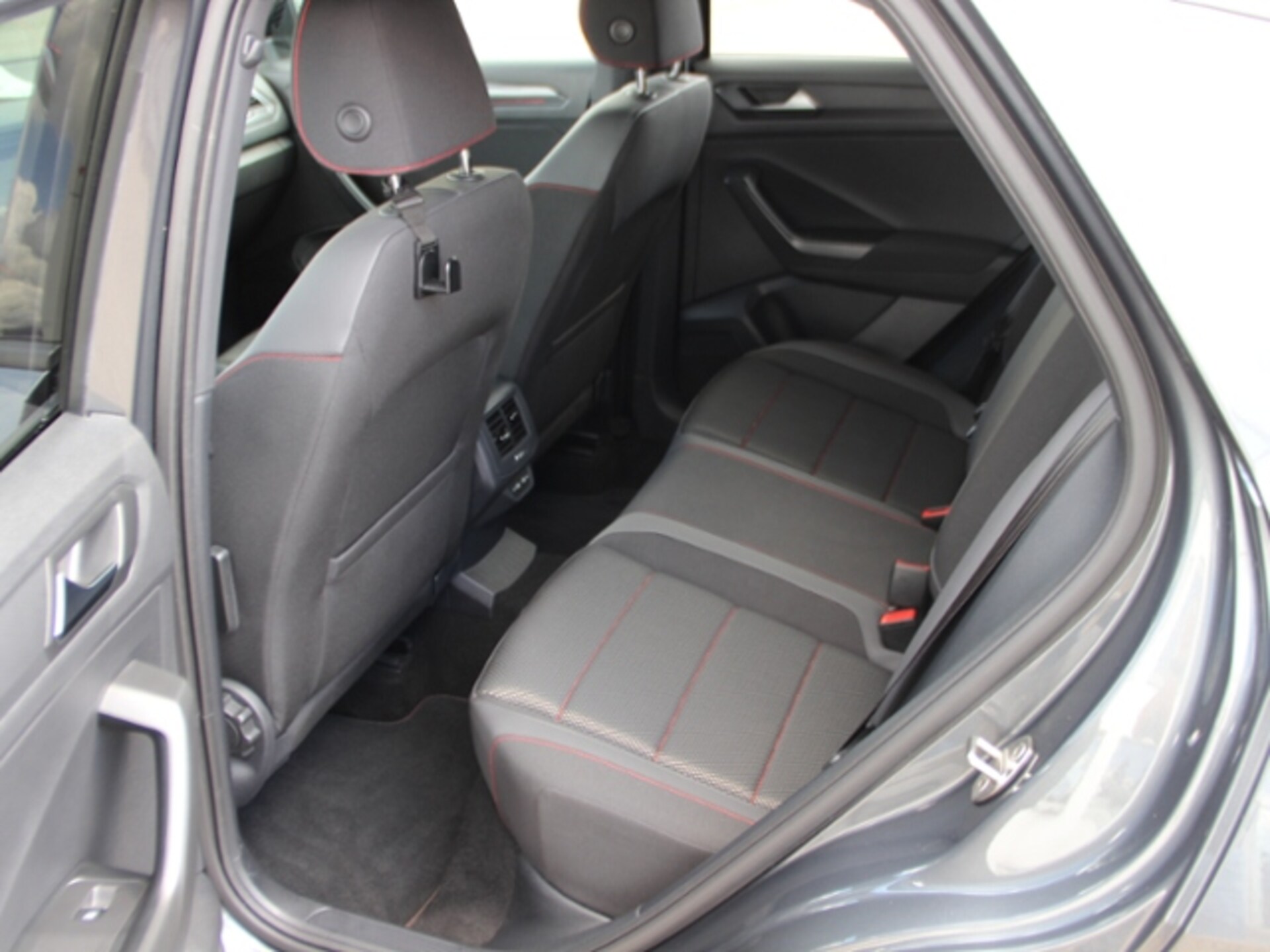 Volkswagen T-Roc Sport