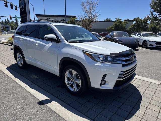 2017 Toyota Highlander