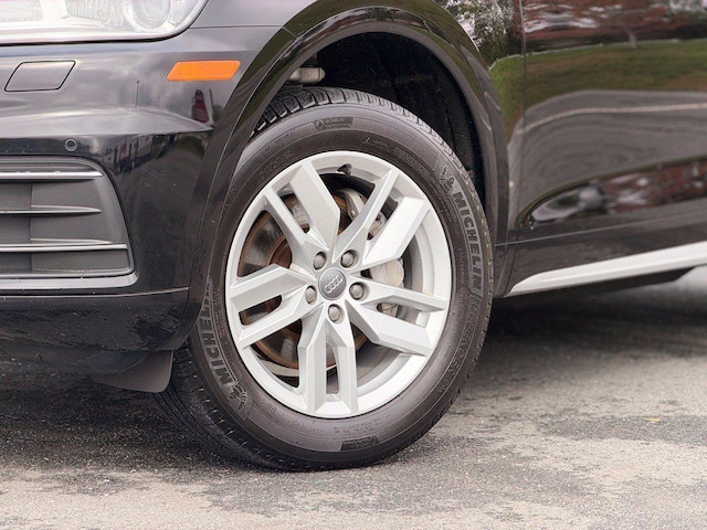 Used 2020 Audi Q5 Premium with VIN WA1ANAFY4L2058723 for sale in Shrewsbury, MA