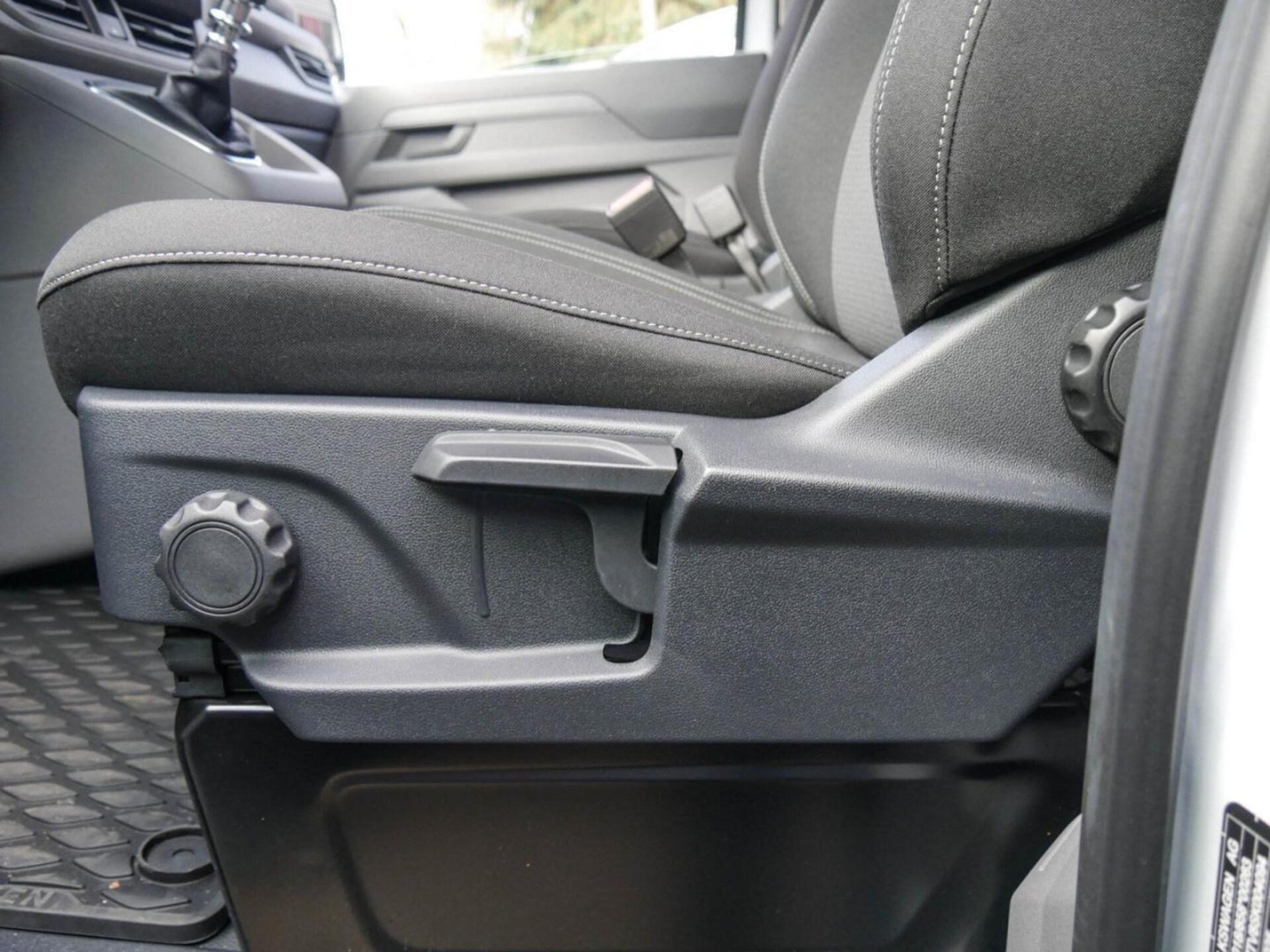 Volkswagen Transporter Kasten langer Radstand