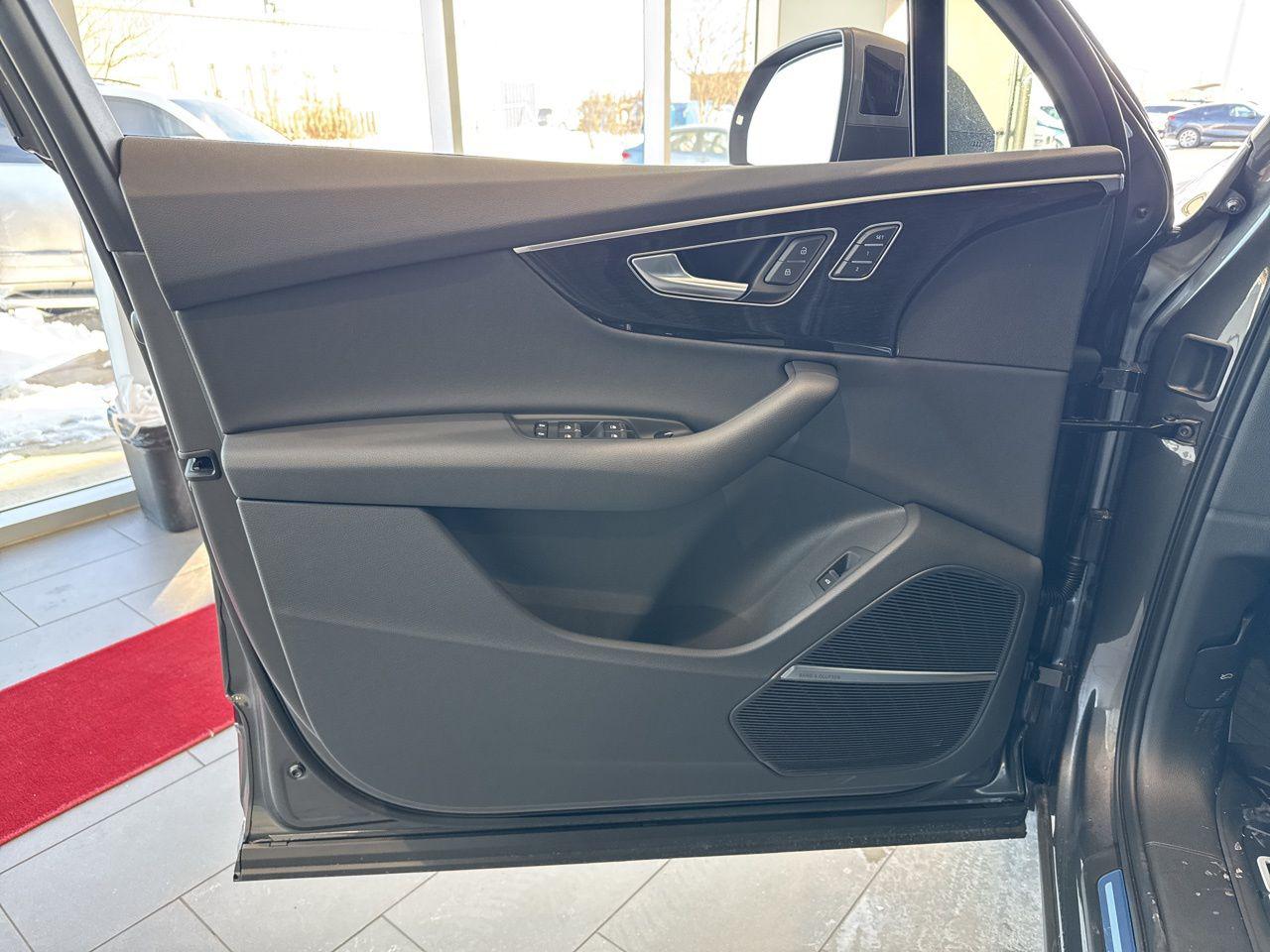 2026 Audi Q7 Premium - Photo 35