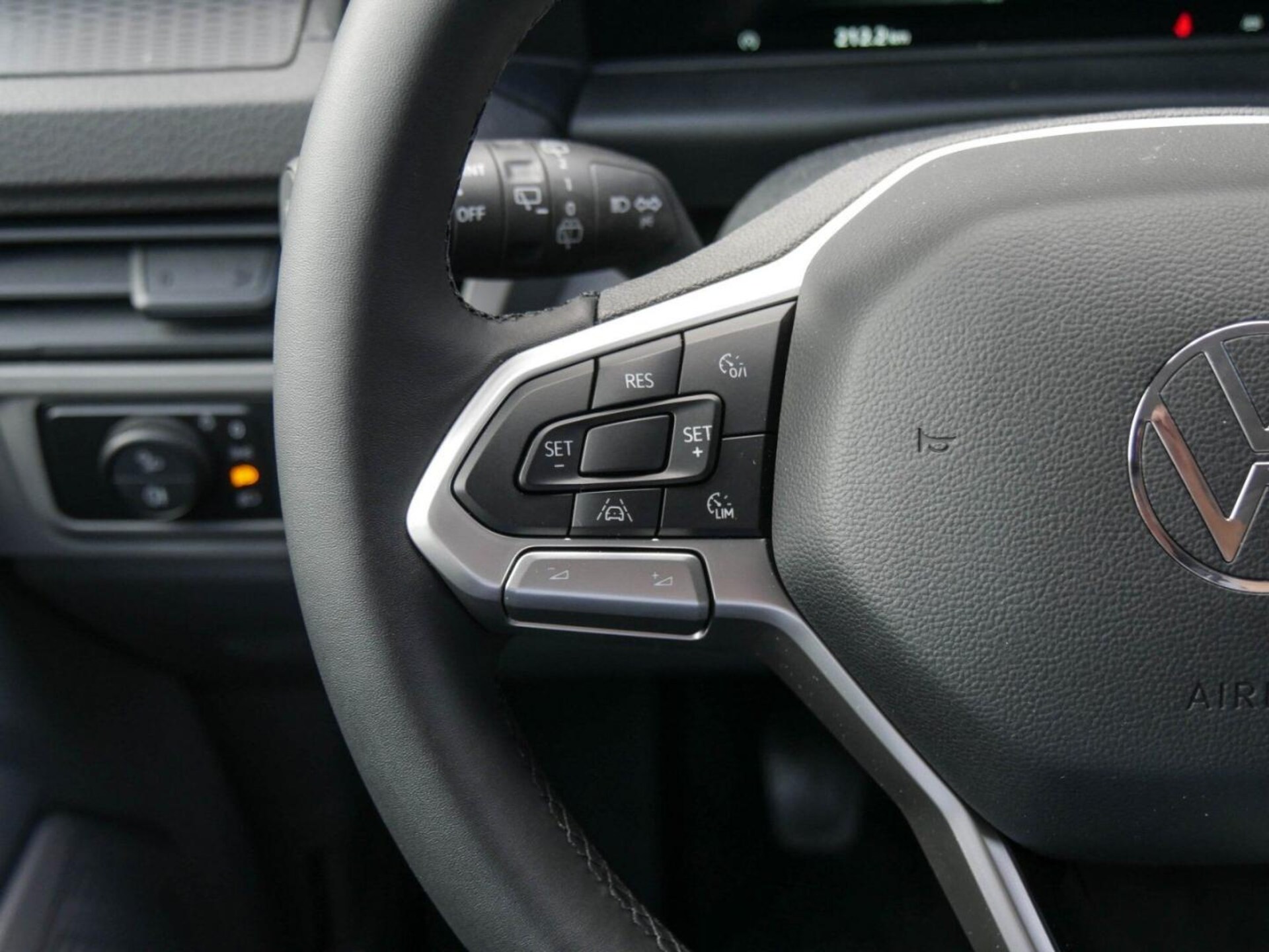 Volkswagen Transporter Kasten langer Radstand