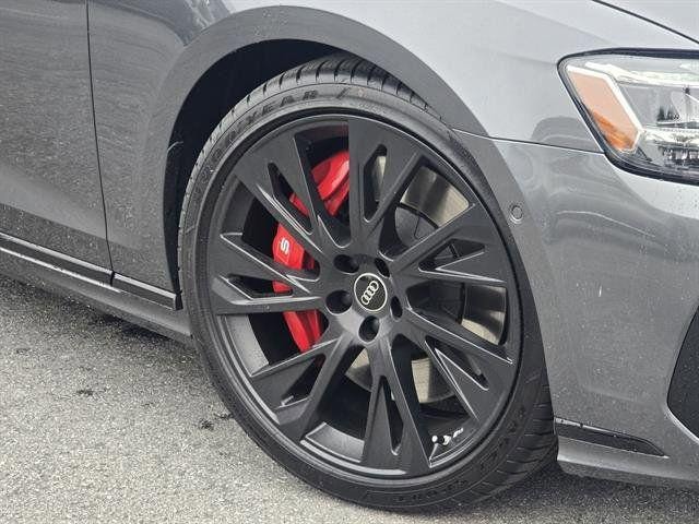 2025 Audi S8 Base - Photo 32