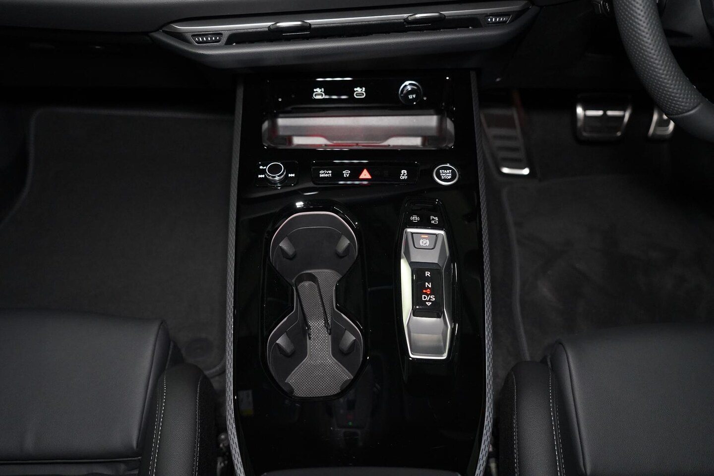 Image about Audi A5 Sedan TFSI e e-hybrid quattro 270 kW S tronic