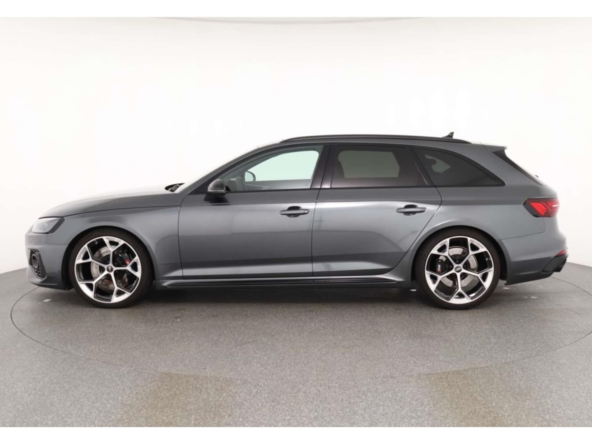 Audi RS 4 Avant
