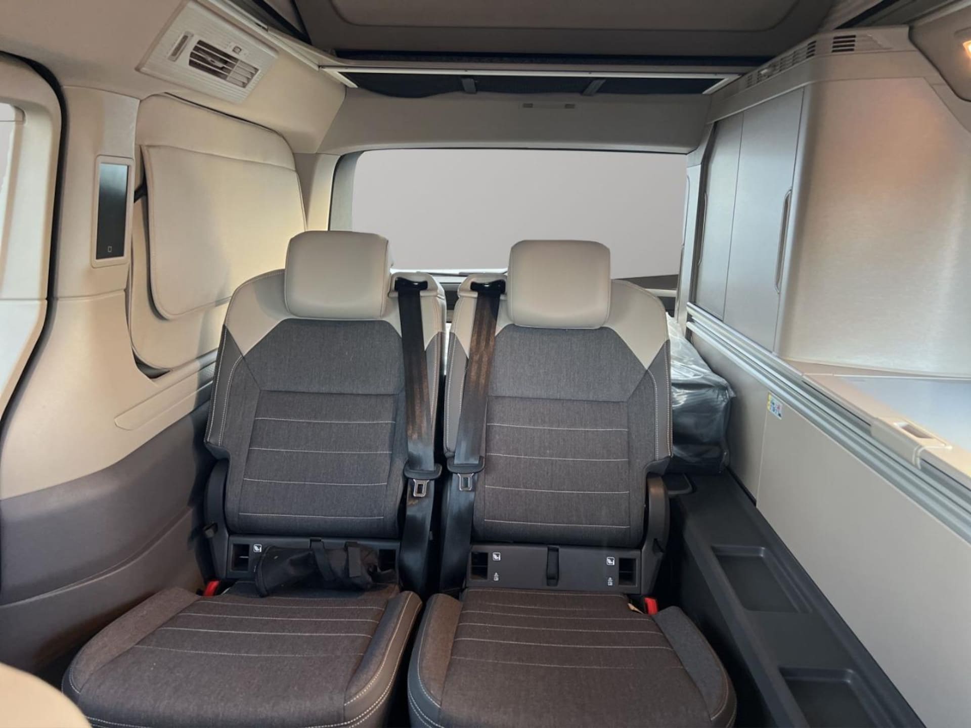 Volkswagen California Coast