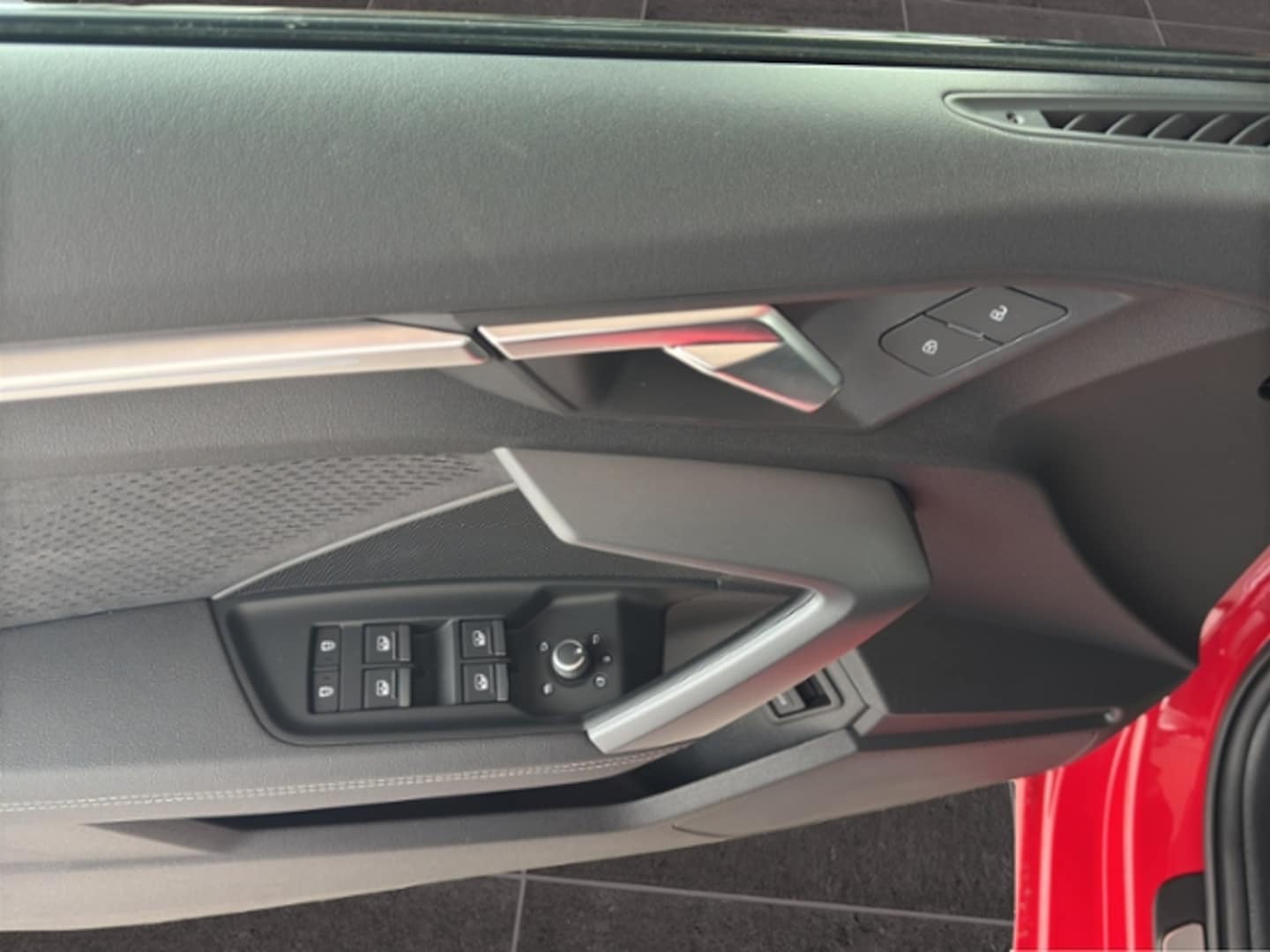 Bild über Audi A3 Sportback advanced 30 TFSI S tronic - für weitere Informationen kontaktieren Sie den Audi Partner