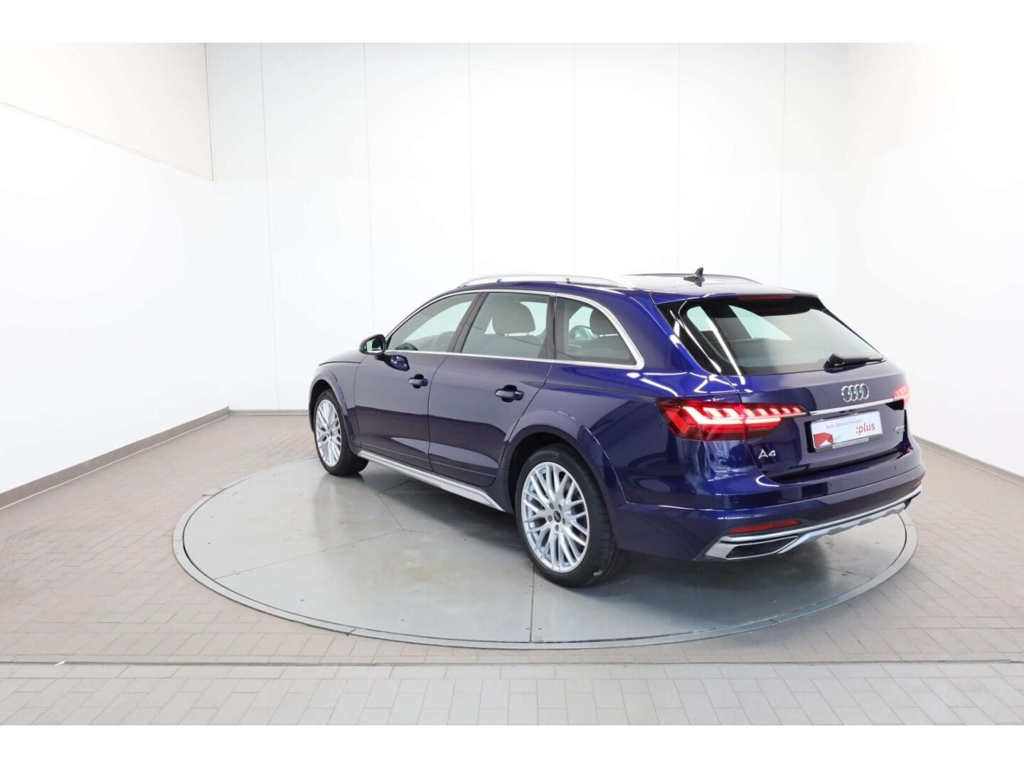 Image about Audi A4 allroad quattro 45 TFSI quattro S tronic
